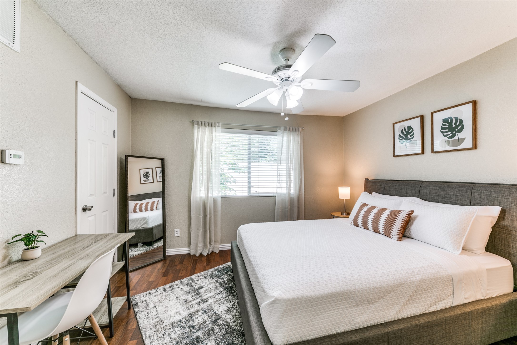 5814 Worth Street Dallas TX 75214