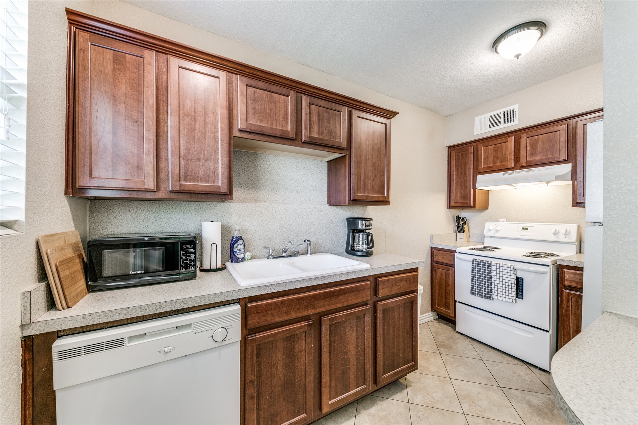 5814 Worth Street Dallas TX 75214
