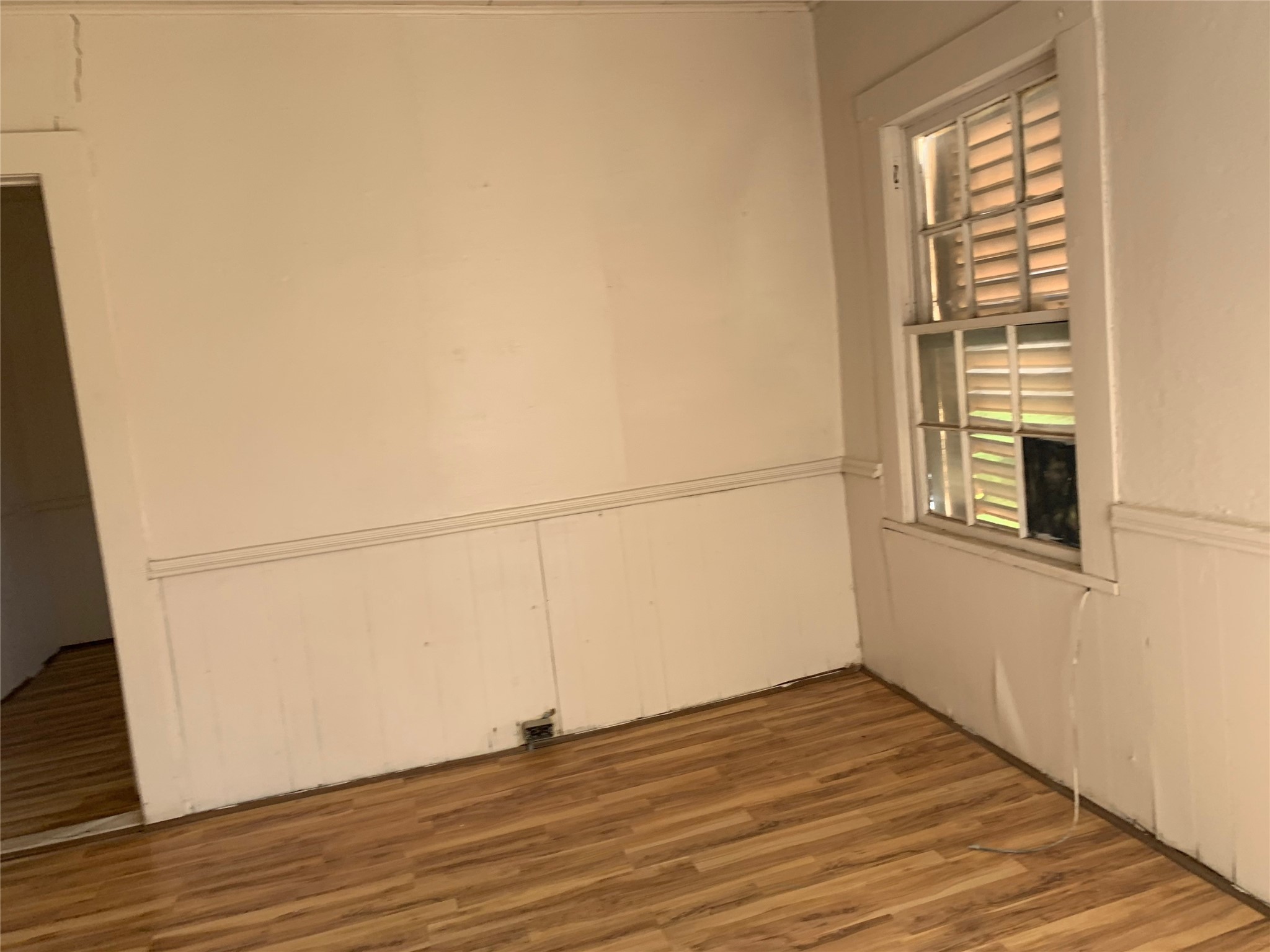2711 W Walker Street Denison TX 75020