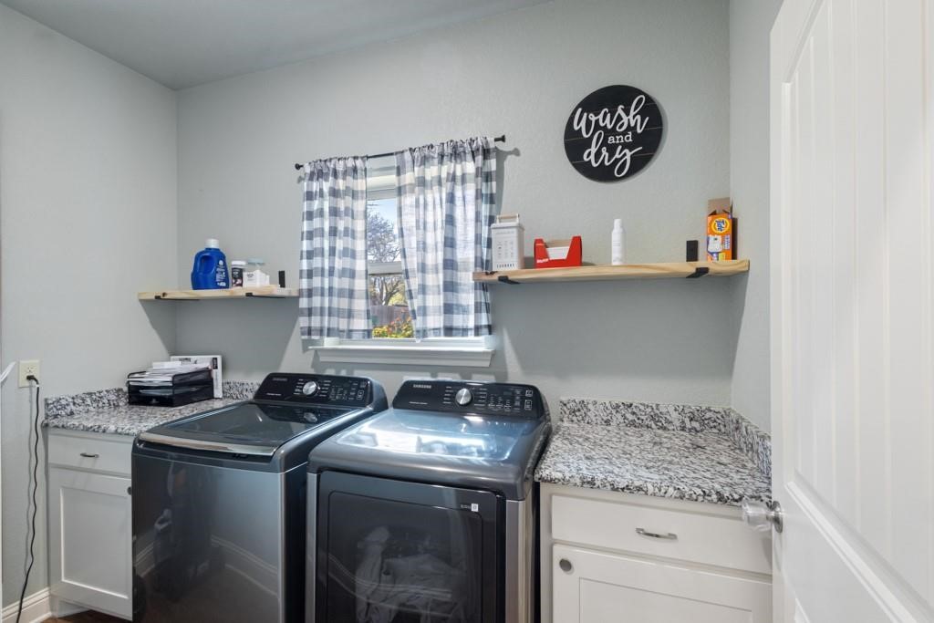 500 W Mill Street Decatur TX 76234