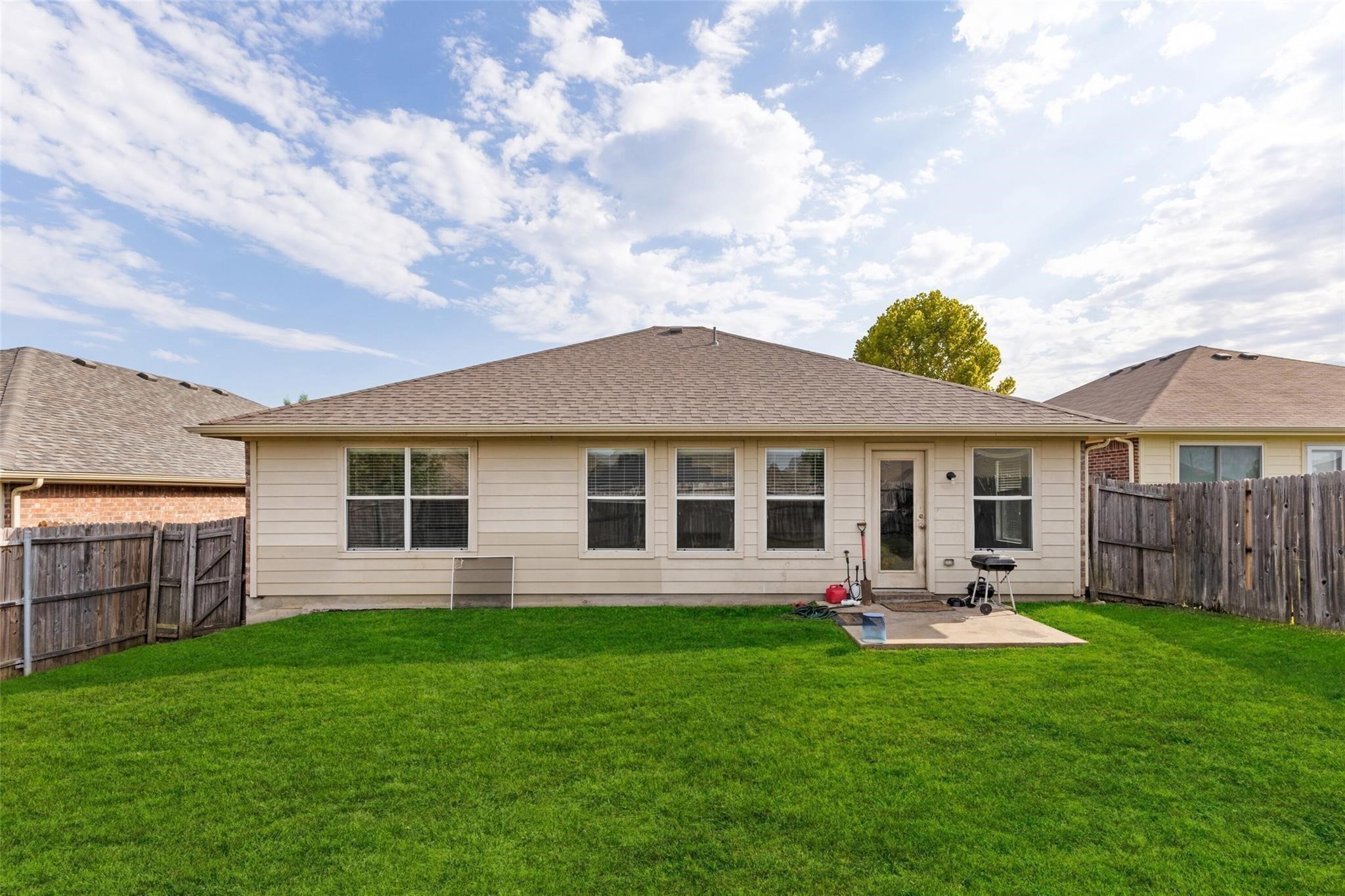 325 Crosscreek Drive Princeton TX 75407