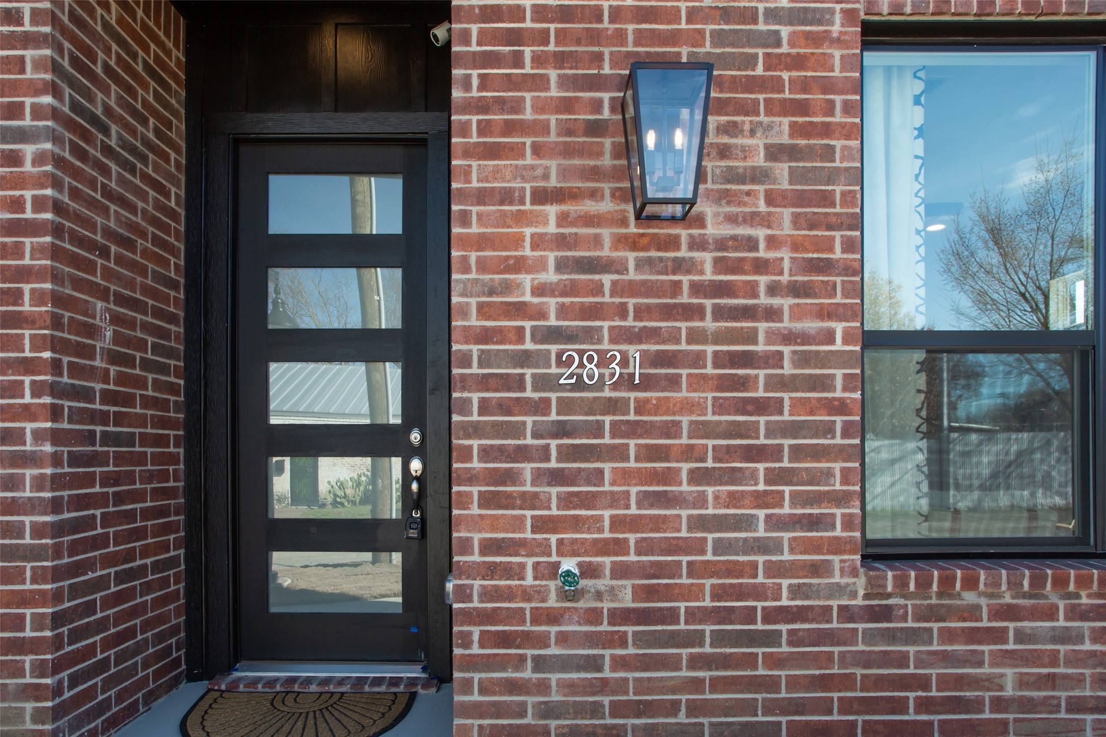 2807 Stanley Avenue Fort Worth TX 76110