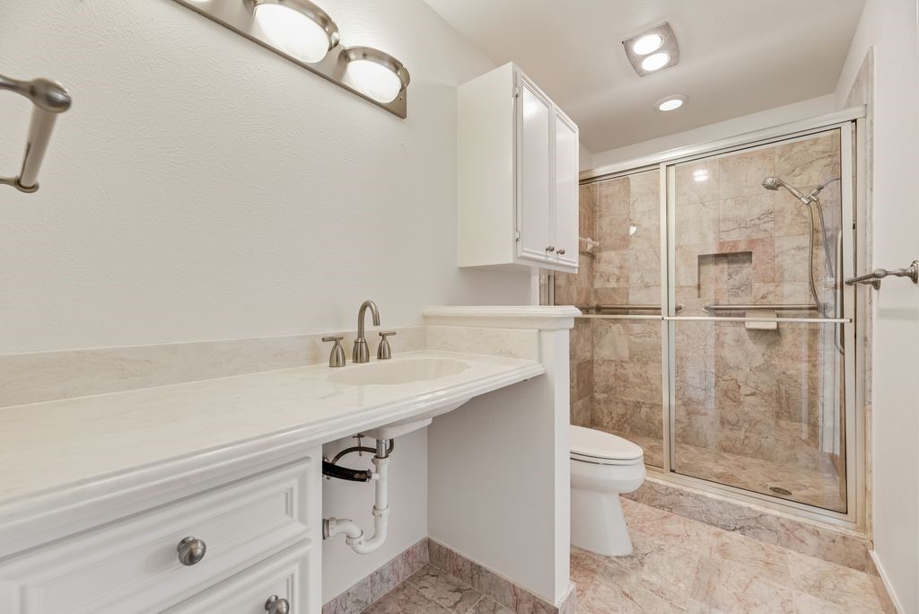 6943 Mill Falls Drive Dallas TX 75248