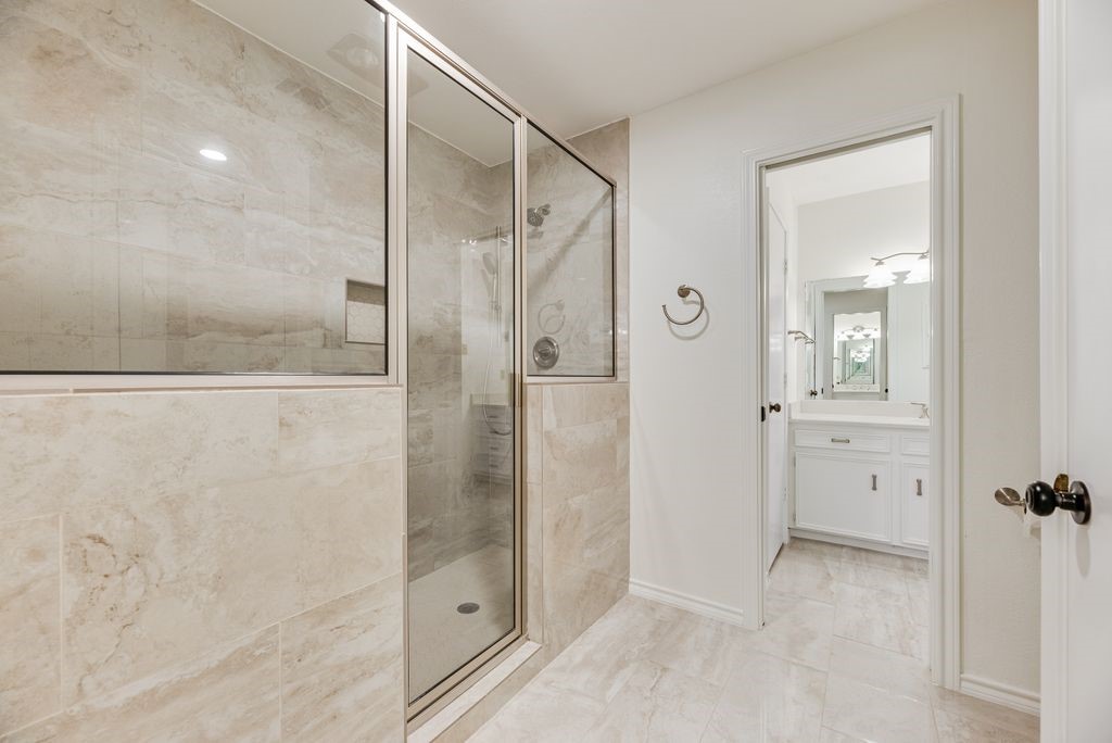 6943 Mill Falls Drive Dallas TX 75248