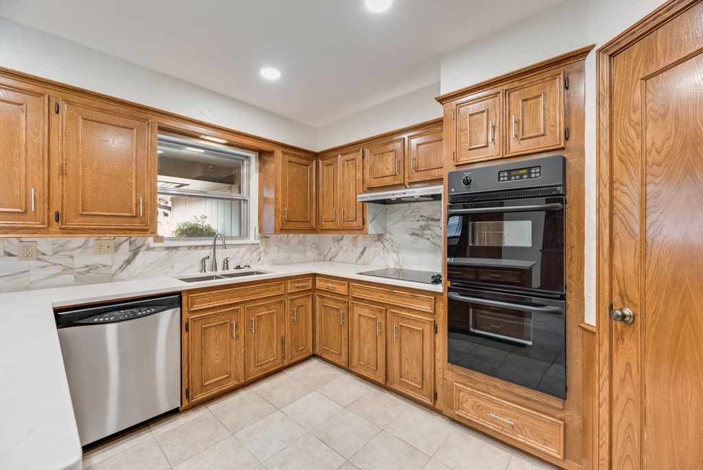 6943 Mill Falls Drive Dallas TX 75248