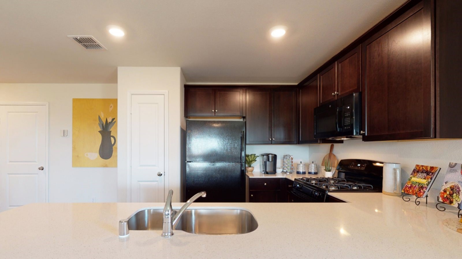 904 Wildflower Street Ennis TX 75119