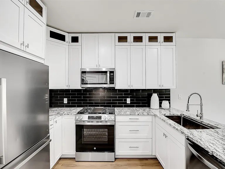 5204 Slate Street Fort Worth TX 76114