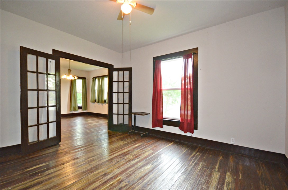 1402 E Chaffin Street Sherman TX 75090