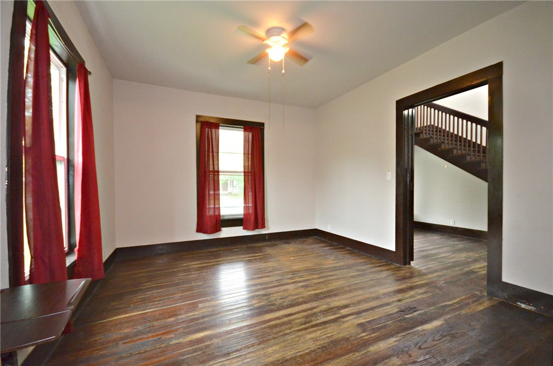 1402 E Chaffin Street Sherman TX 75090