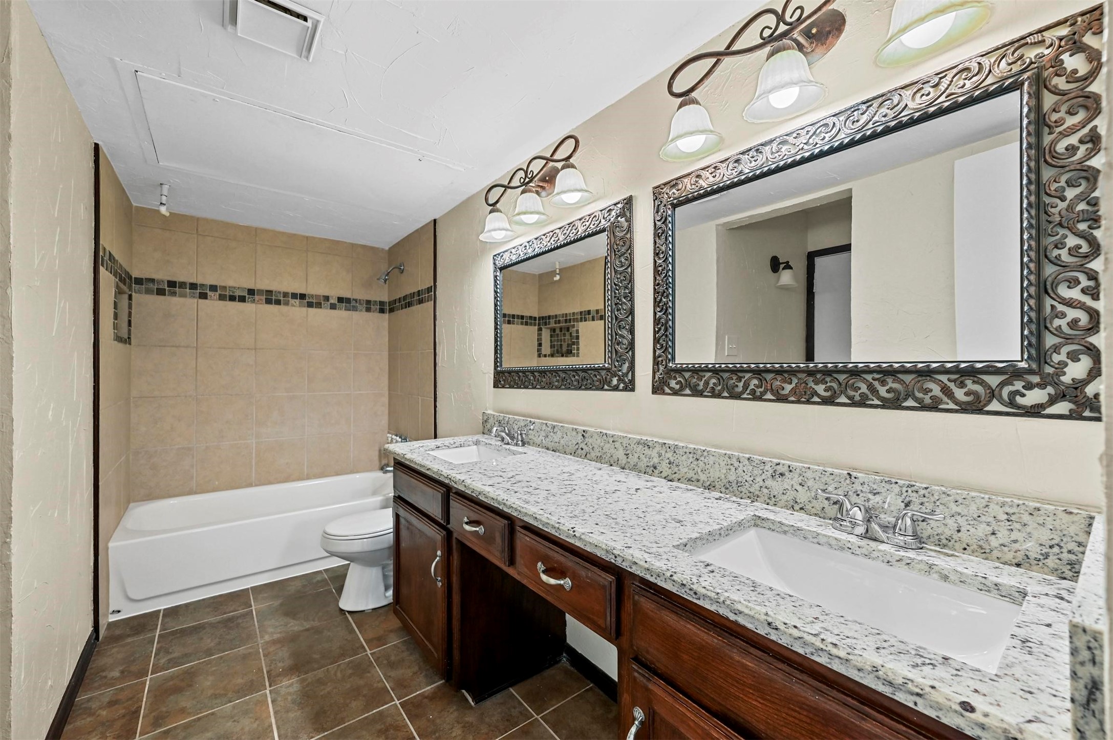 6005 Dooley Drive The Colony TX 75056