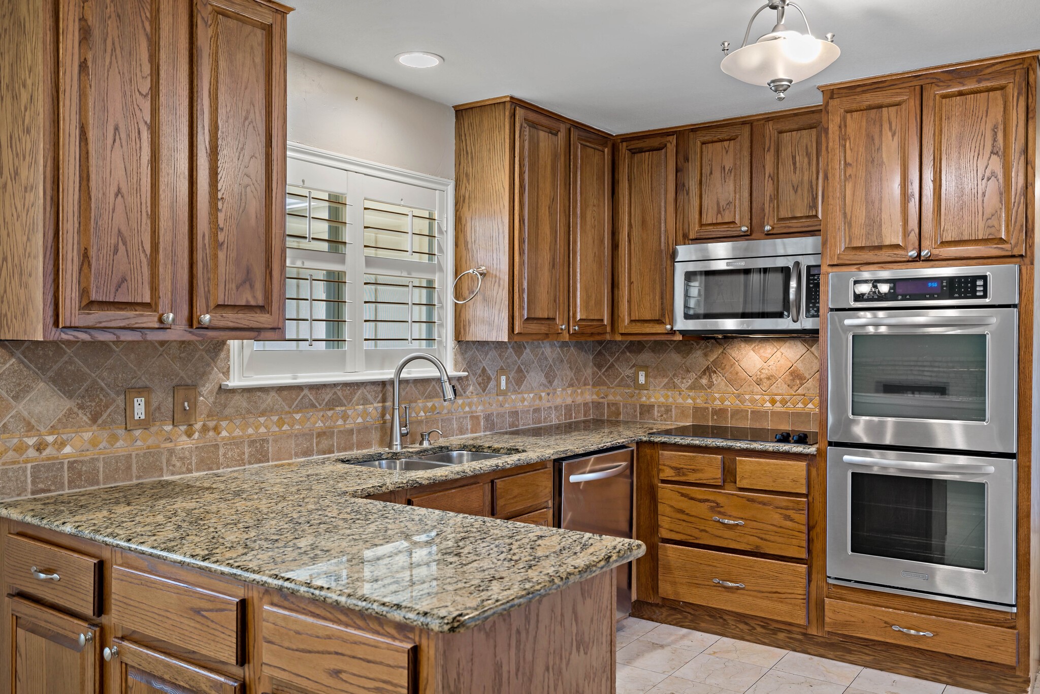 10141 Fieldfare Court Dallas TX 75229