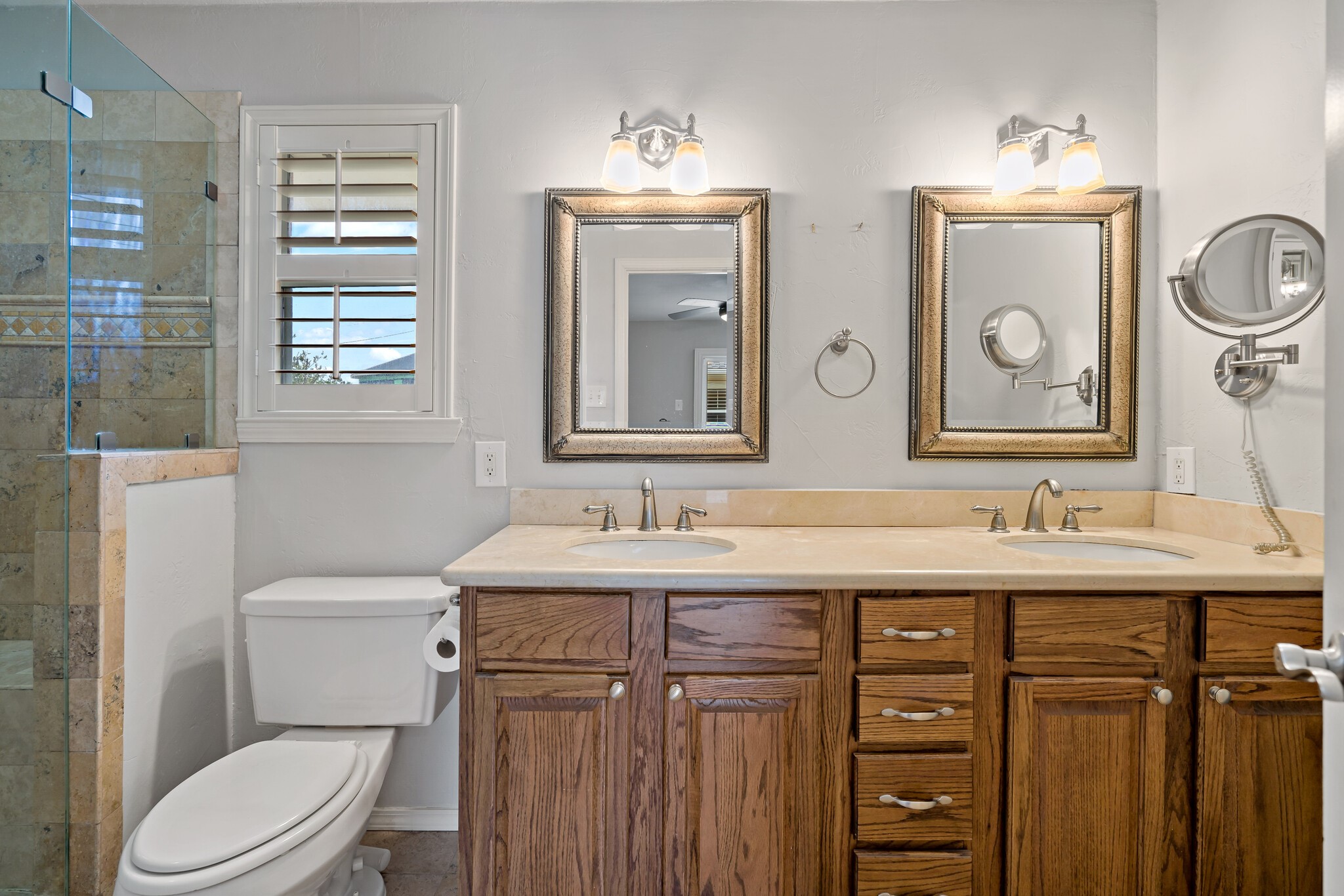 10141 Fieldfare Court Dallas TX 75229