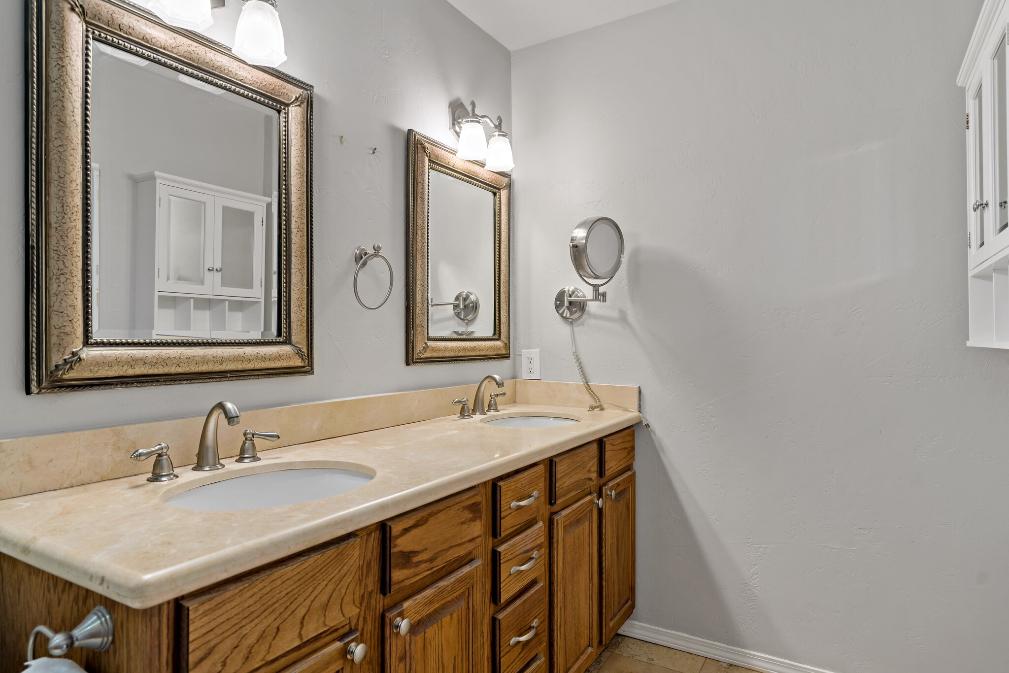 10141 Fieldfare Court Dallas TX 75229