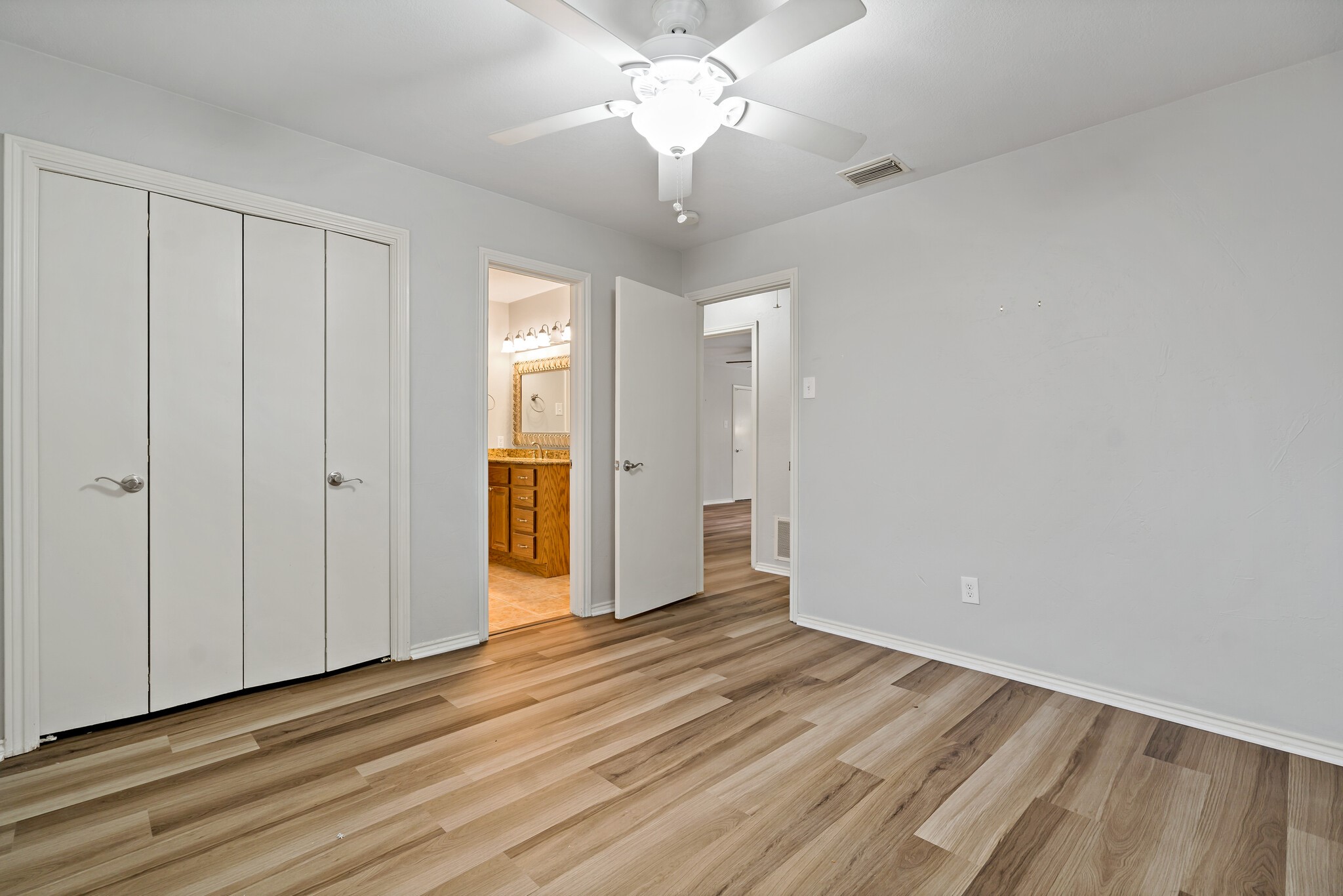 10141 Fieldfare Court Dallas TX 75229