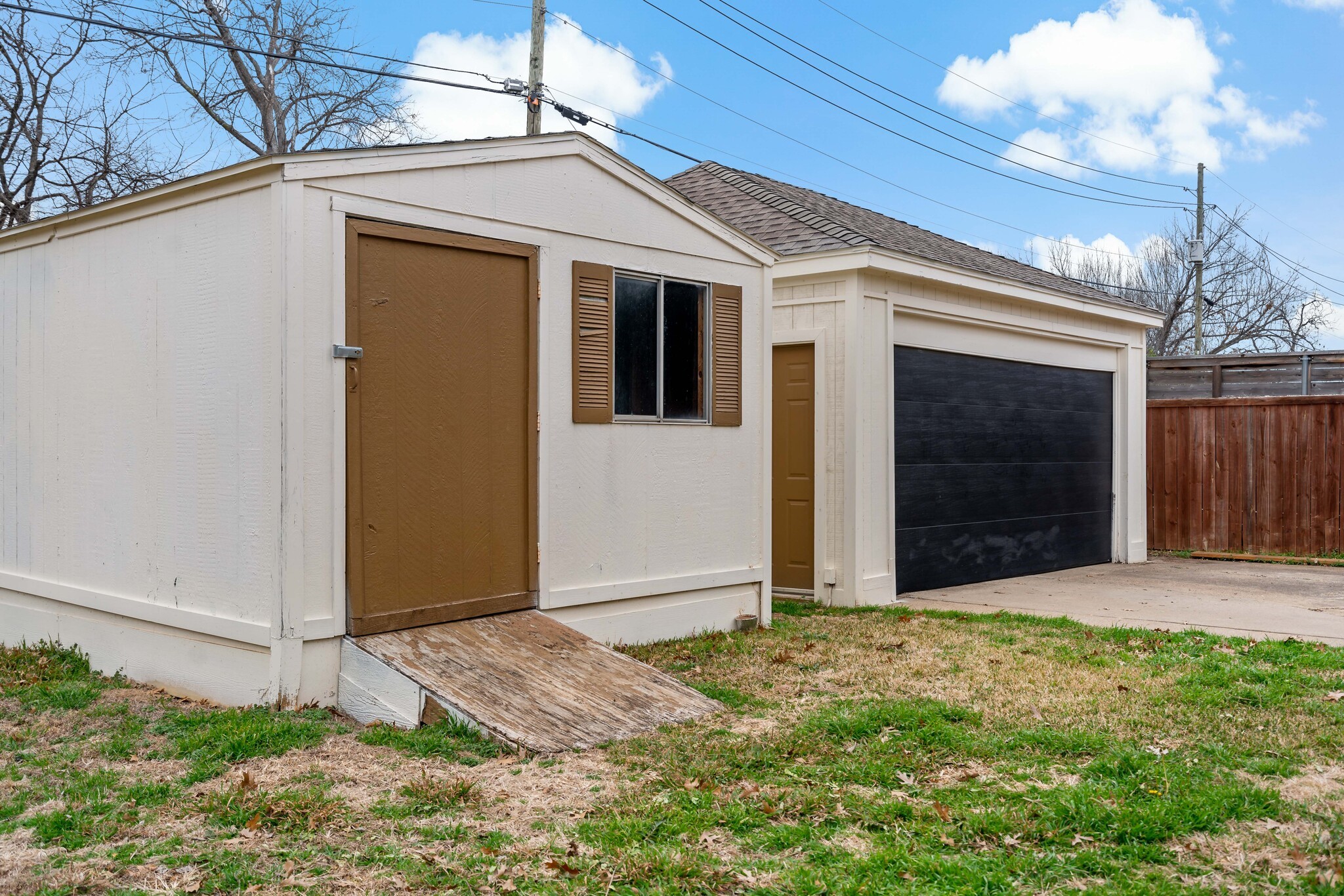 10141 Fieldfare Court Dallas TX 75229