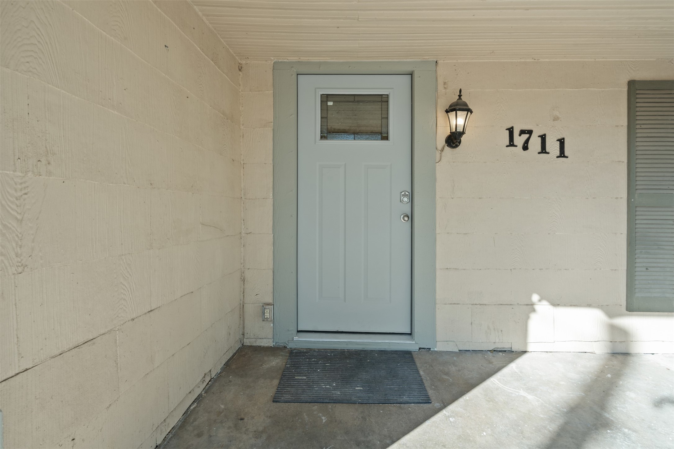 1711 Halsell Street Bridgeport TX 76426