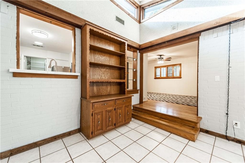 7521 Brentcove Circle Dallas TX 75214