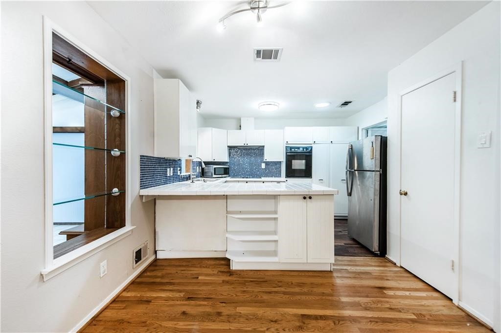 7521 Brentcove Circle Dallas TX 75214
