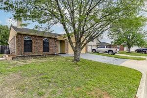 625 Hollyberry Drive Mansfield TX 76063