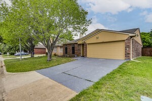 625 Hollyberry Drive Mansfield TX 76063