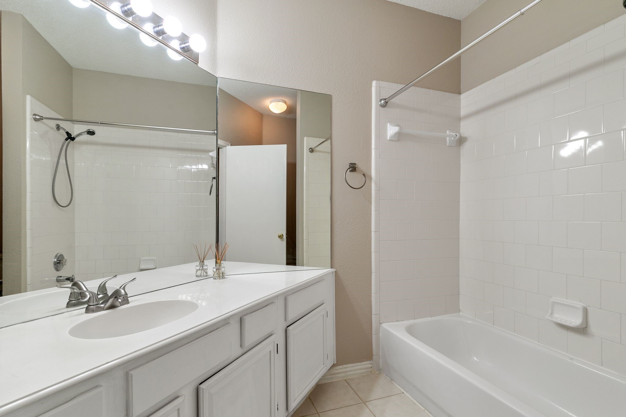 615 Lake Bridge Drive Lake Dallas TX 75065