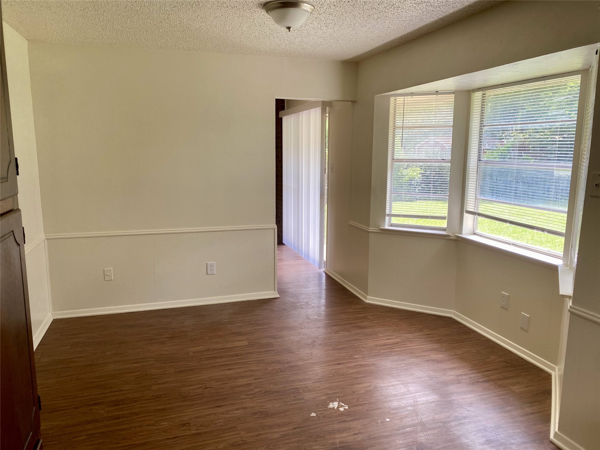 7513 Meadowbrook Drive Watauga TX 76148