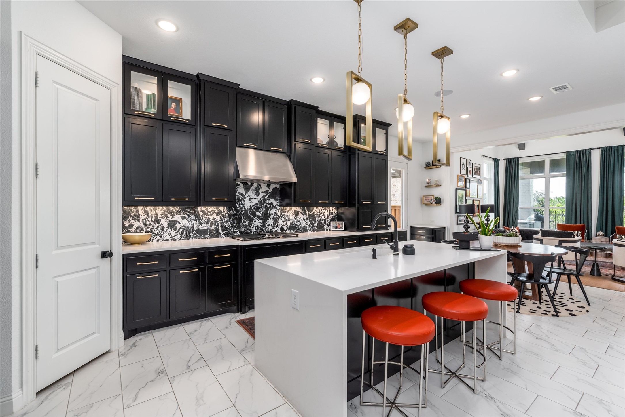 8336 Western The Colony TX 75056