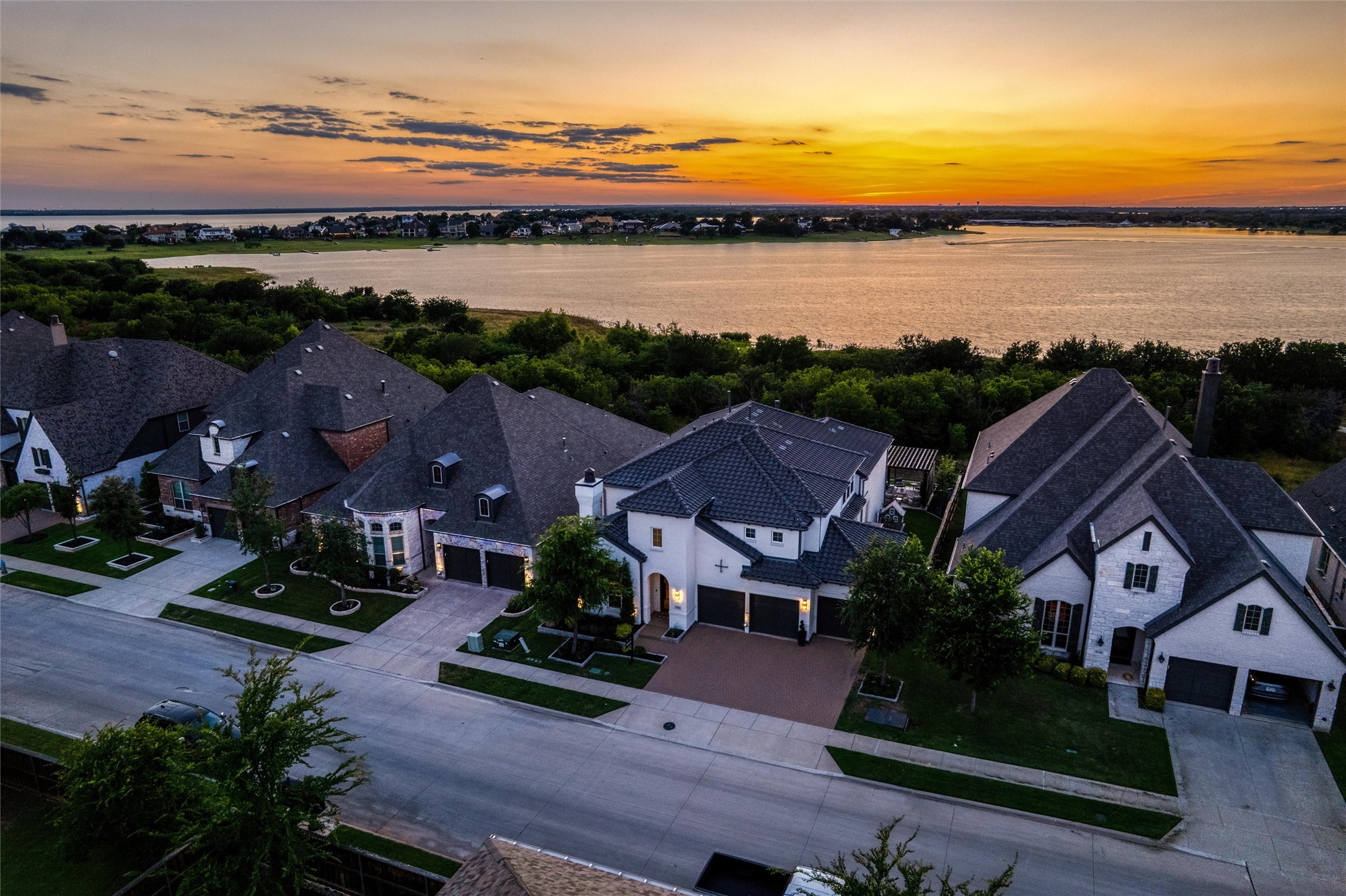 8336 Western The Colony TX 75056