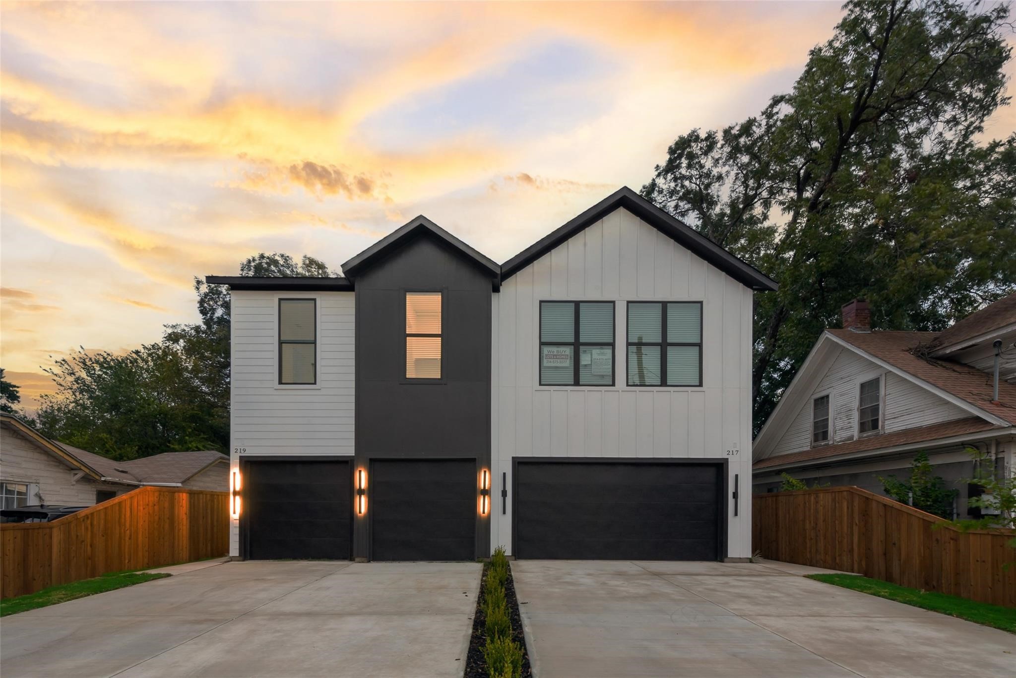 219 W Yarmouth Street Dallas TX 75208