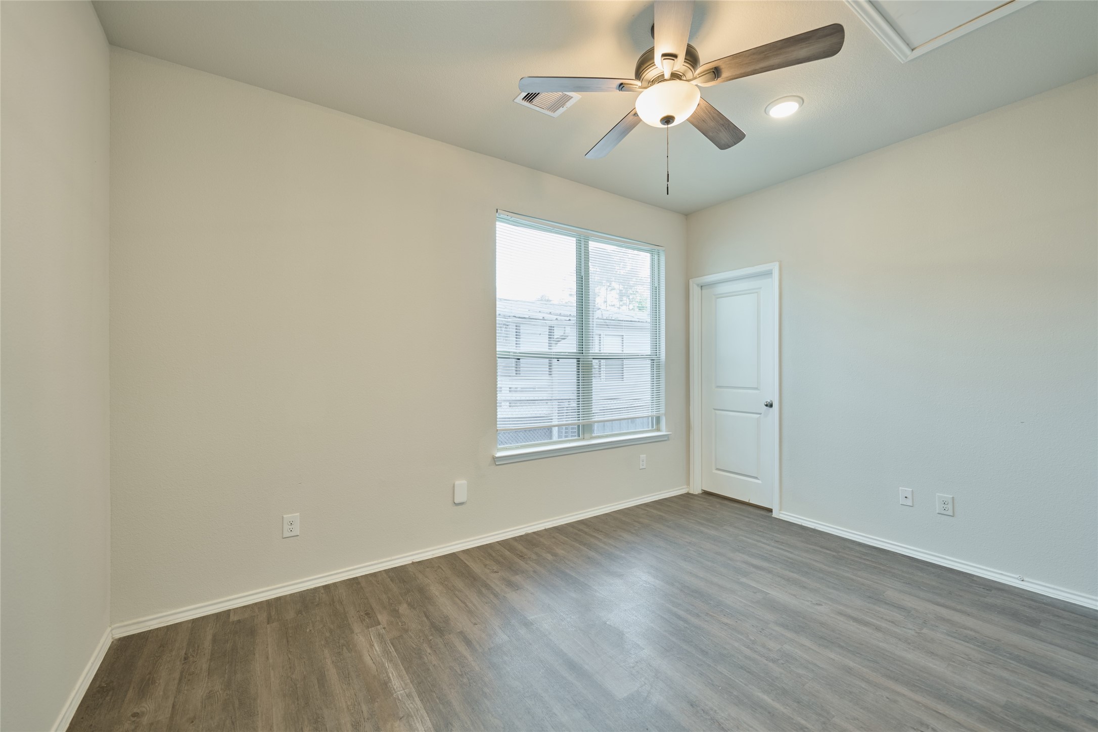 9992 Calendar Street Willis TX 77318