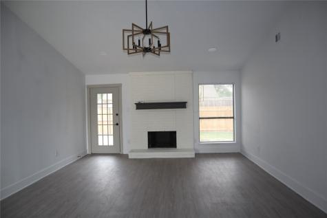 1505 Bergen Drive Garland TX 75040