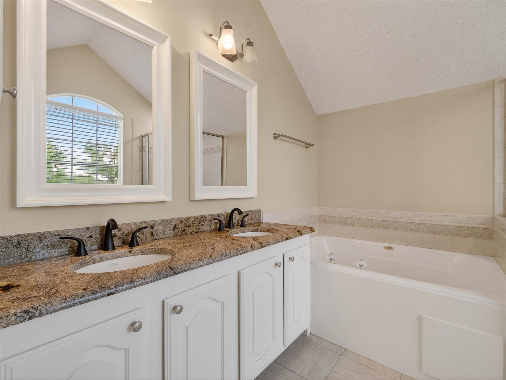 1929 Shenandoah Lane Flower Mound TX 75028