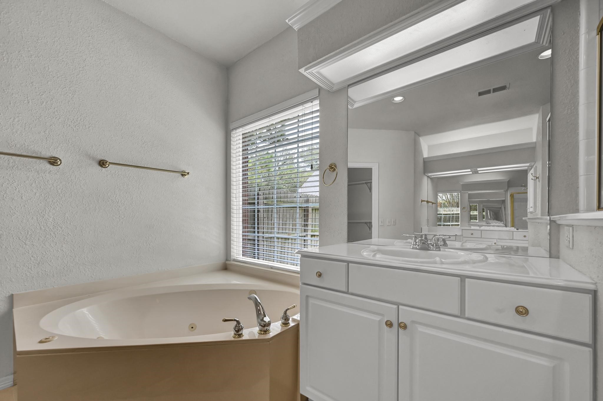 306 Canyon Lake Drive Southlake TX 76092