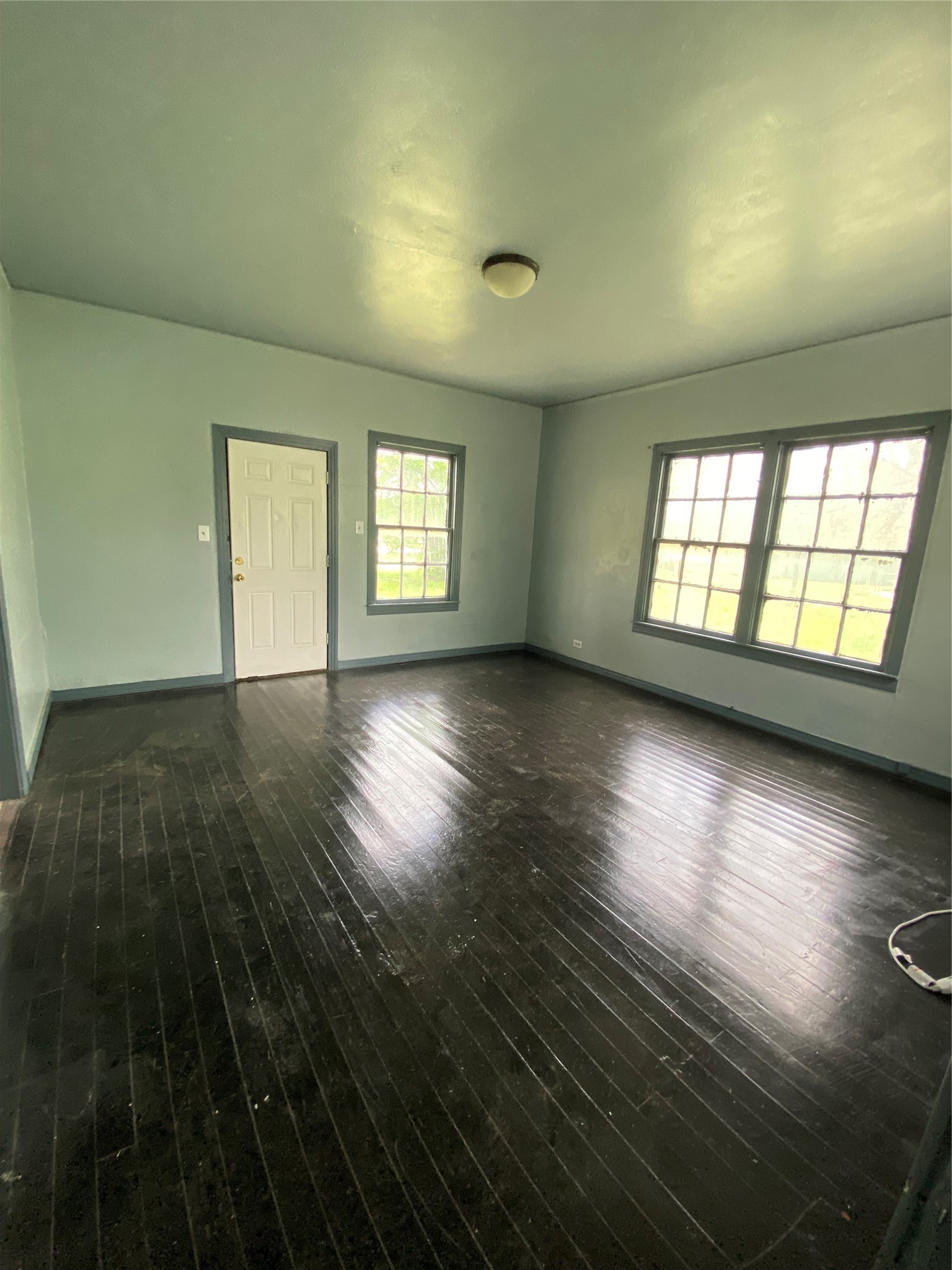309 E Nelson Street Bowie TX 76230