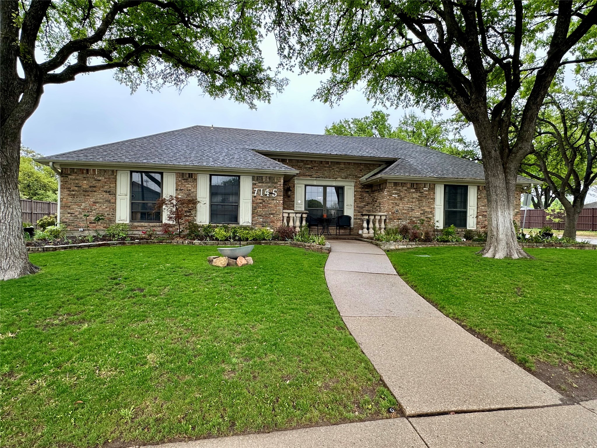 7145 Crooked Oak Drive Dallas TX 75248