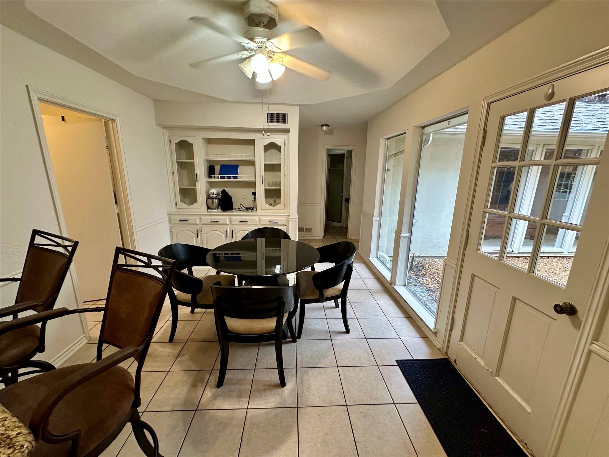 7145 Crooked Oak Drive Dallas TX 75248