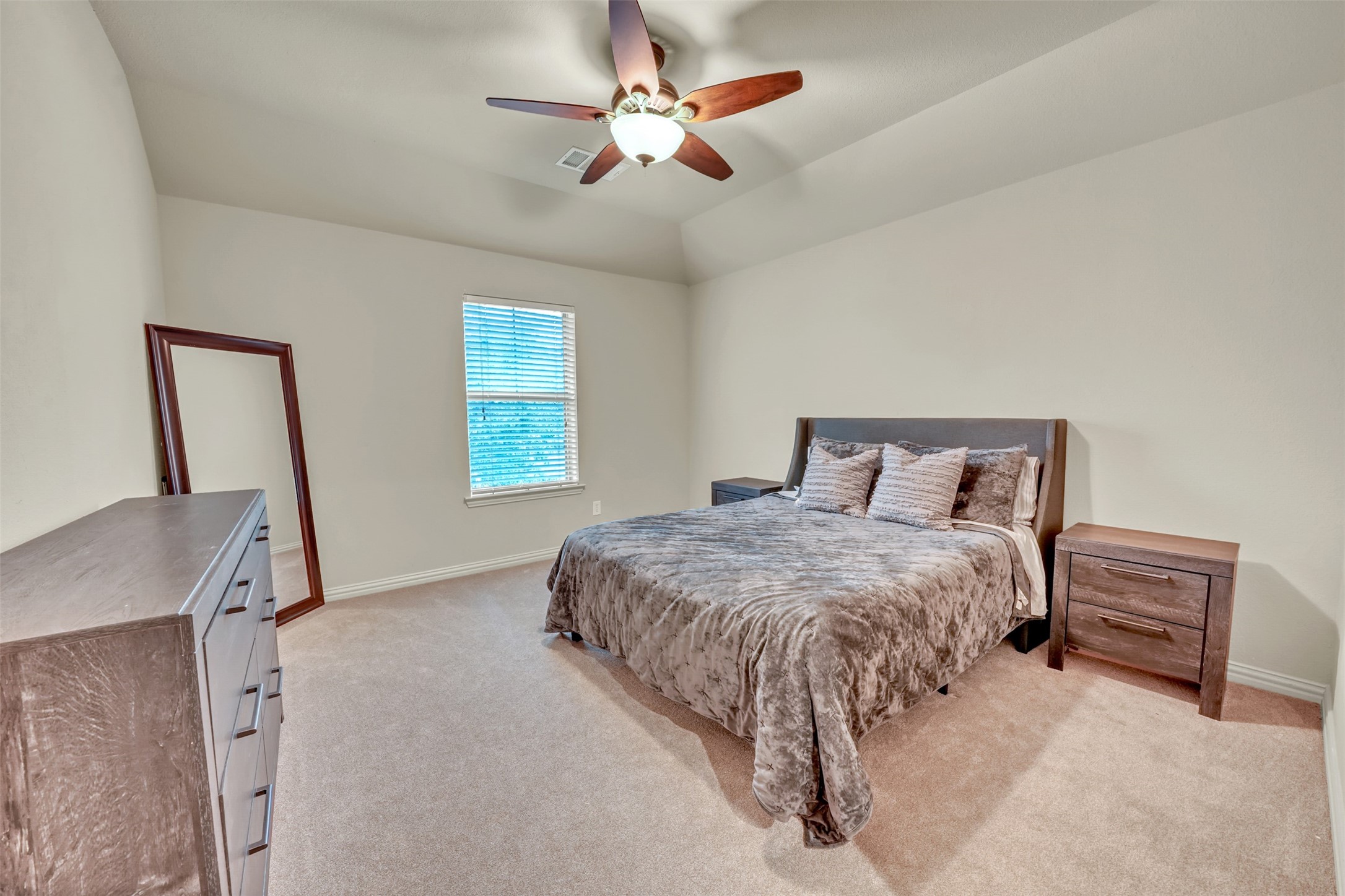 5048 Exposition Way Fort Worth TX 76244