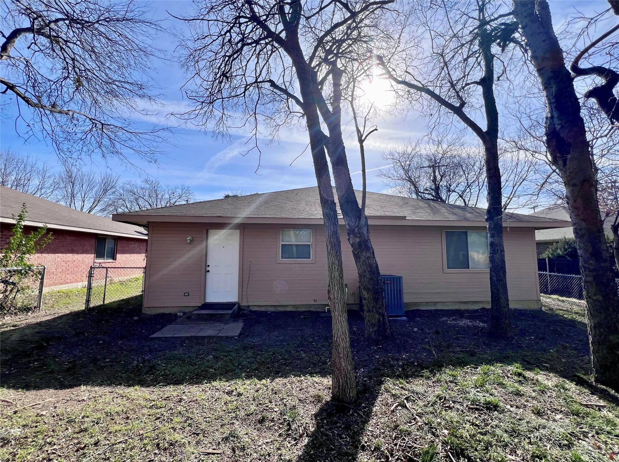 1311 Nolte Drive Dallas TX 75208