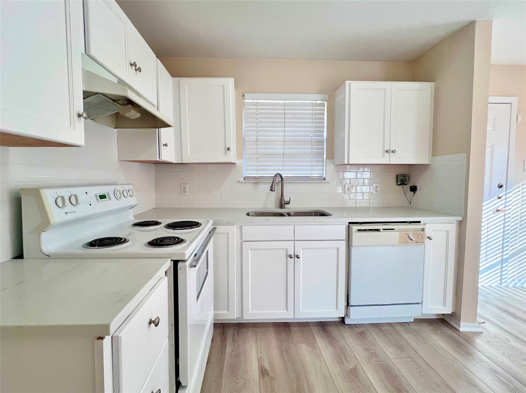 1311 Nolte Drive Dallas TX 75208