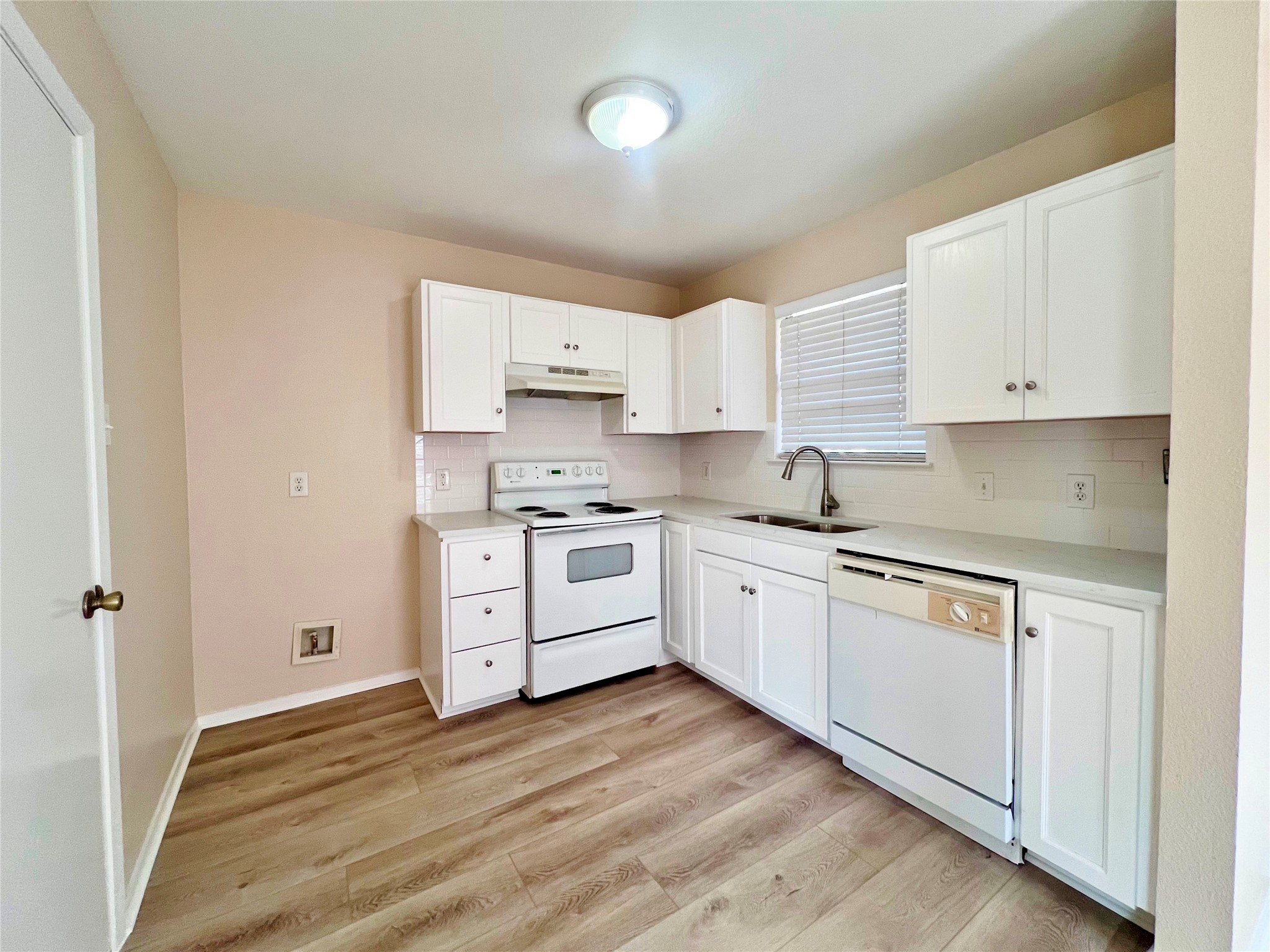 1311 Nolte Drive Dallas TX 75208