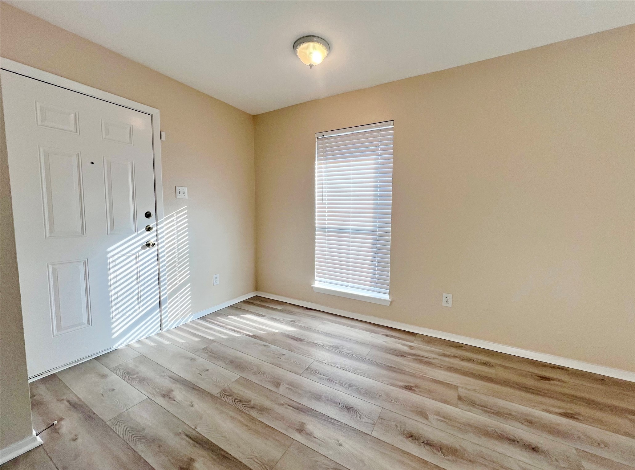 1311 Nolte Drive Dallas TX 75208