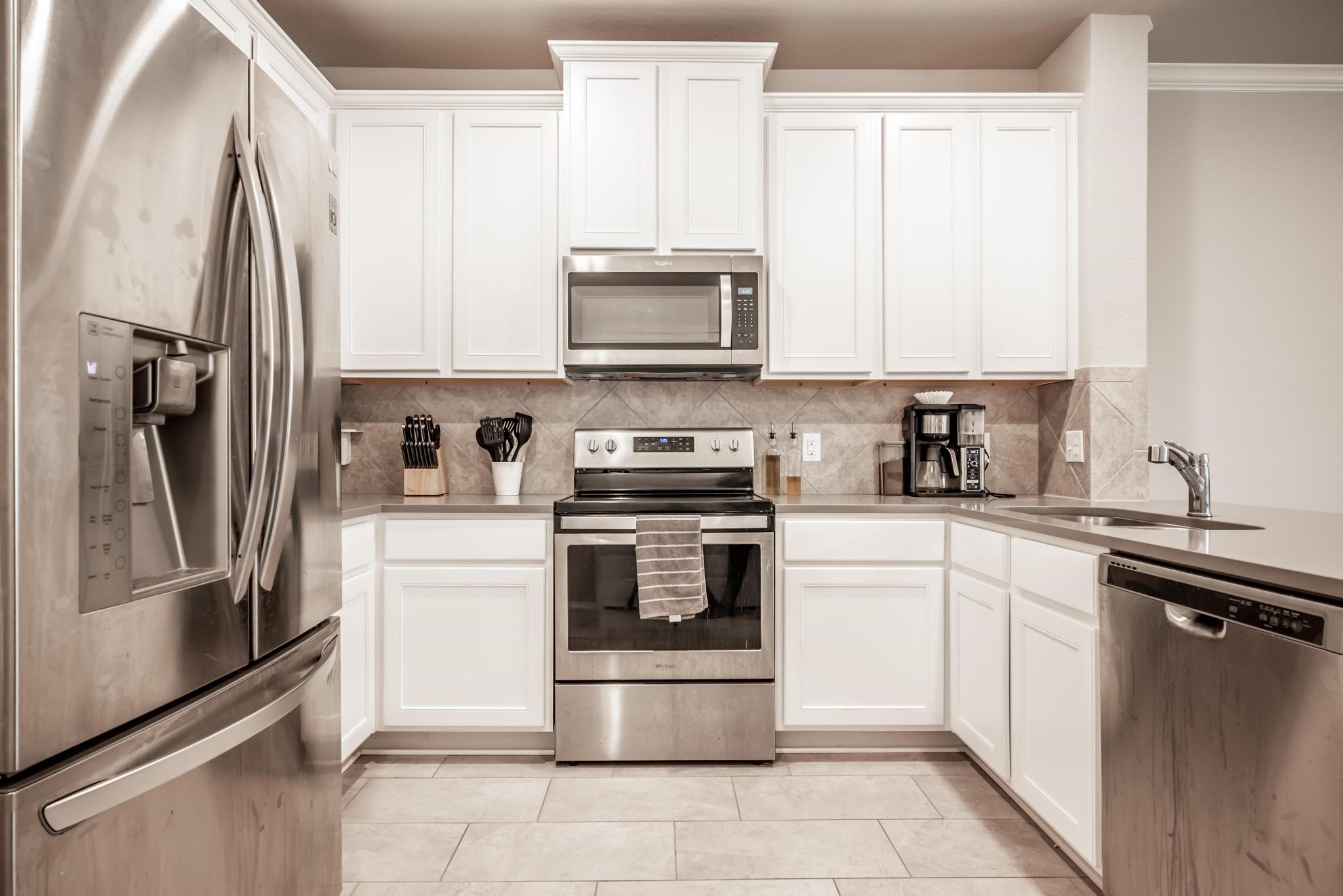 2204 Greystone Drive Denton TX 76207
