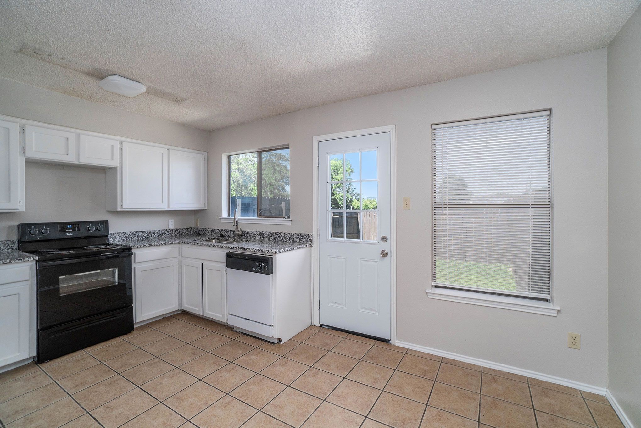 3301 Aurora Street Haltom City TX 76117