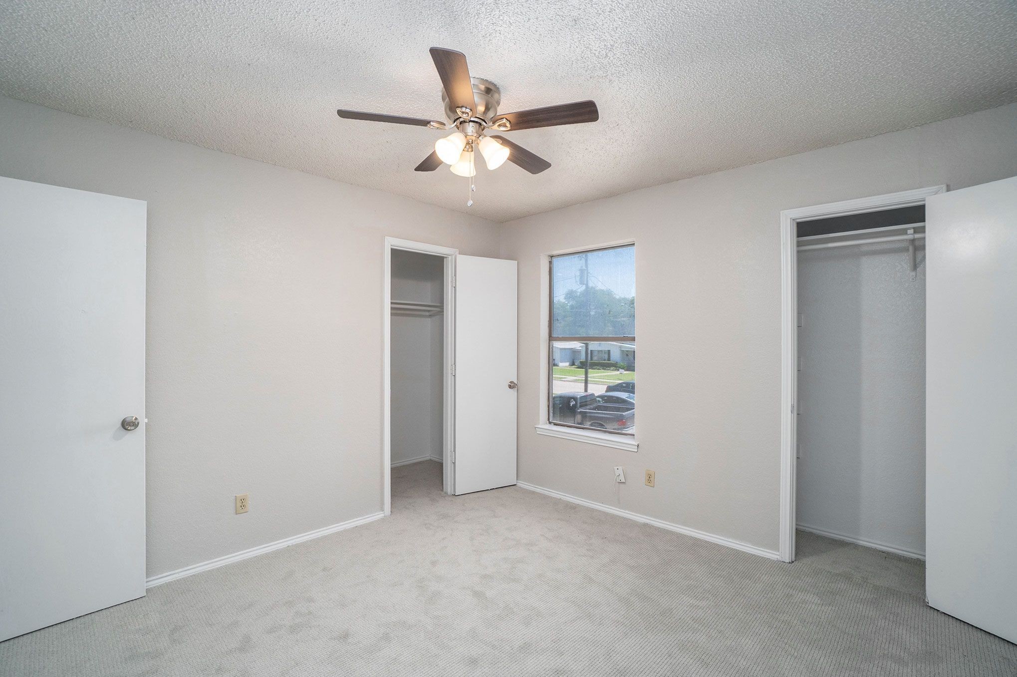 3301 Aurora Street Haltom City TX 76117