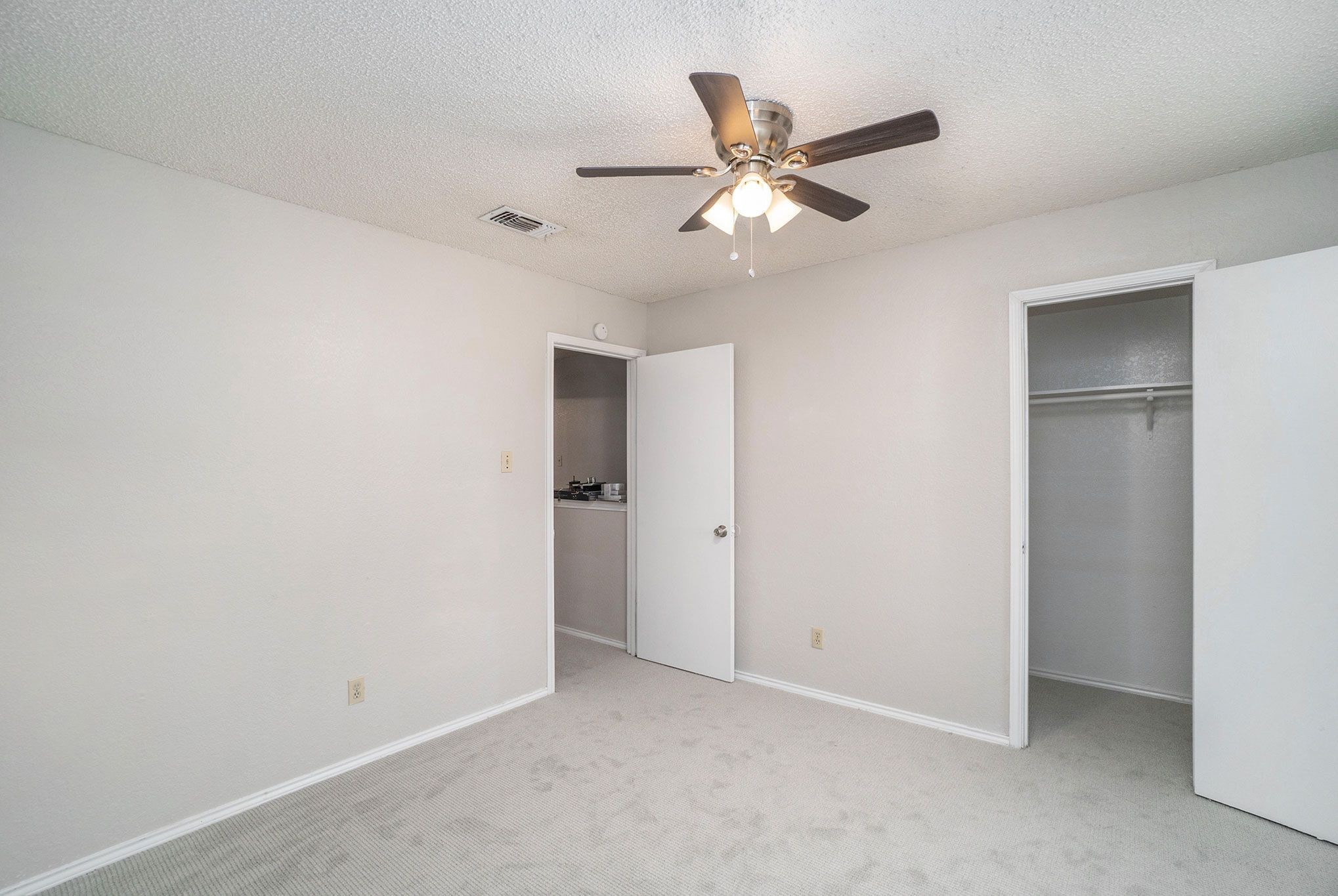 3301 Aurora Street Haltom City TX 76117
