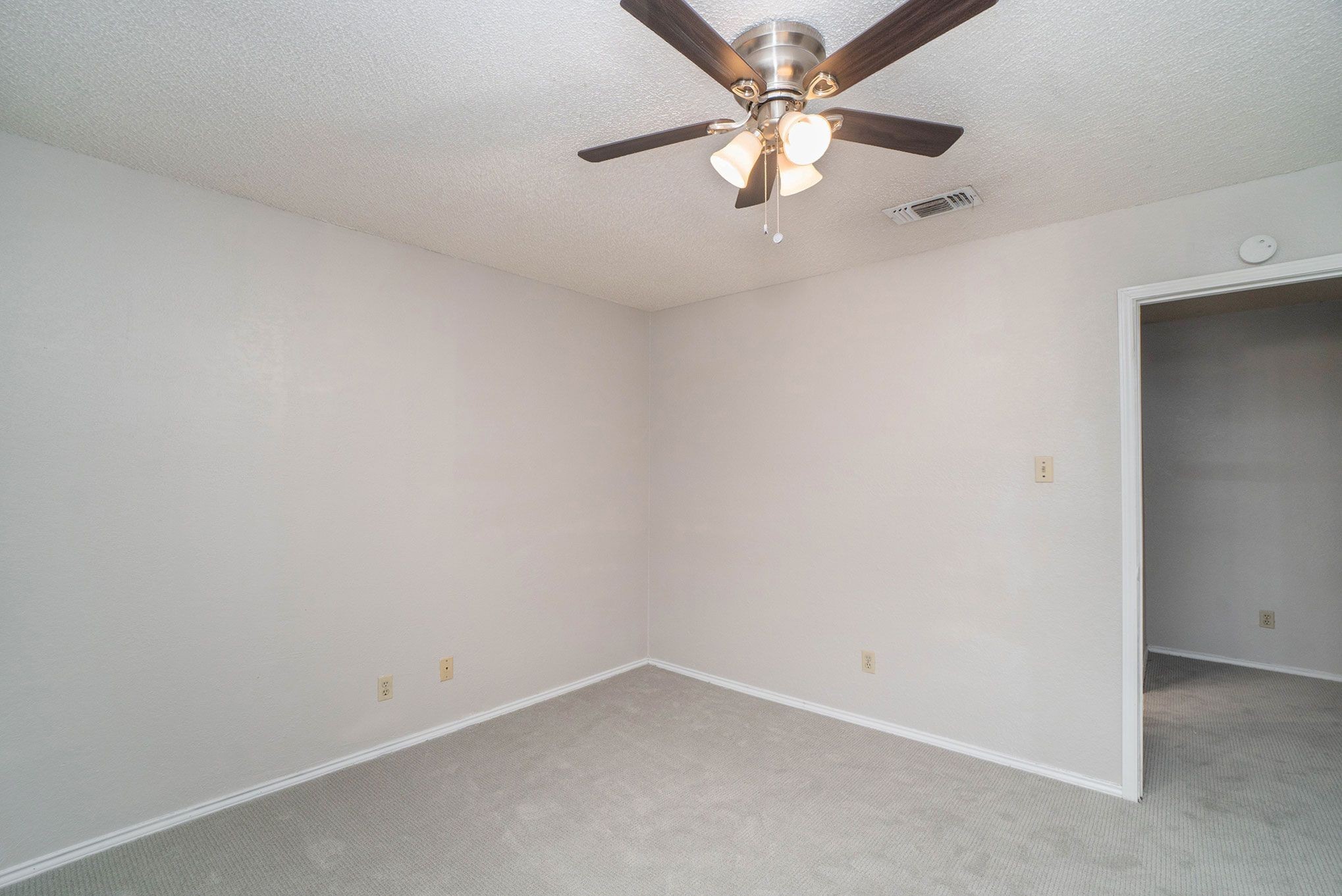 3301 Aurora Street Haltom City TX 76117