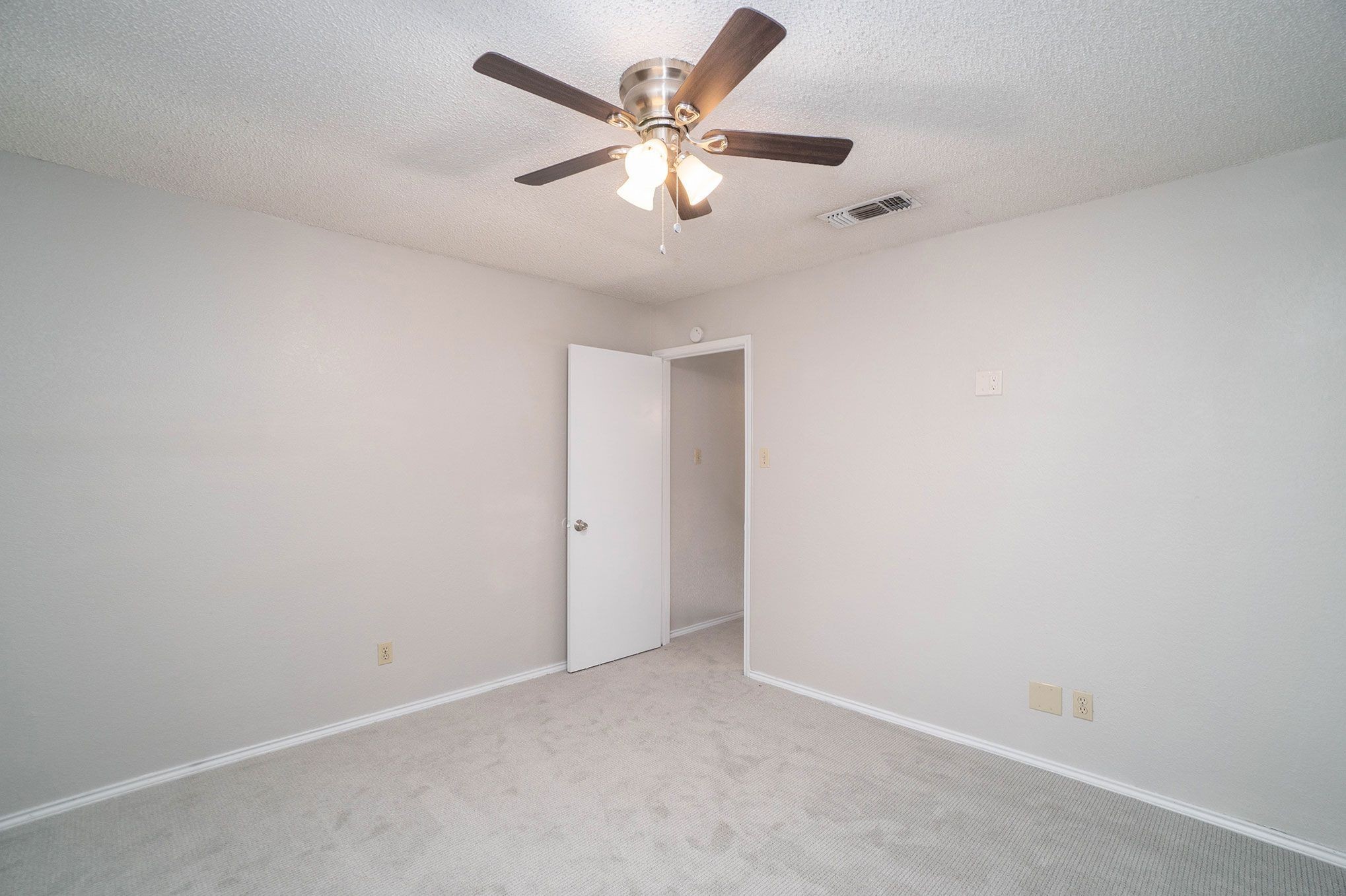 3301 Aurora Street Haltom City TX 76117