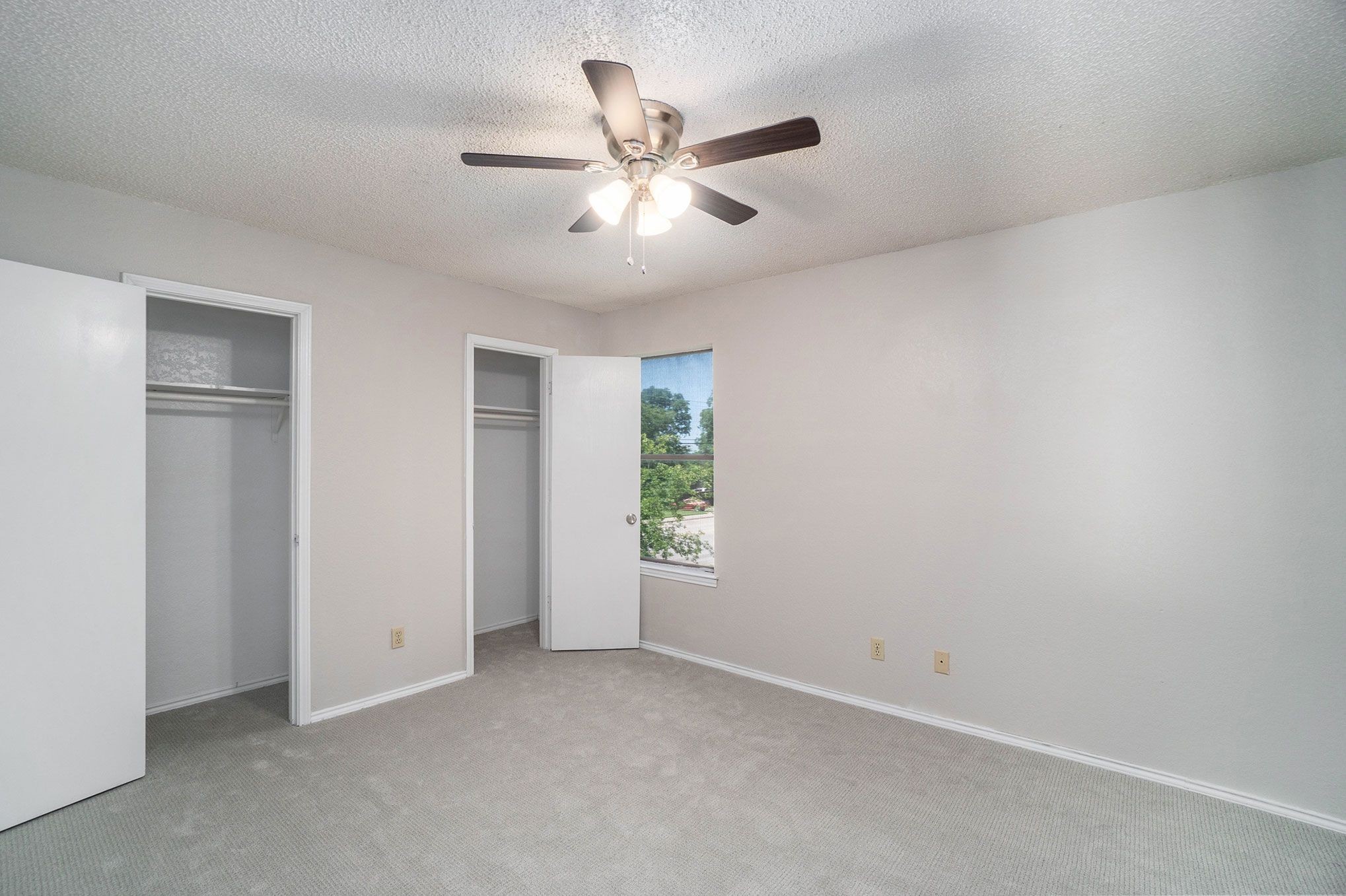 3301 Aurora Street Haltom City TX 76117
