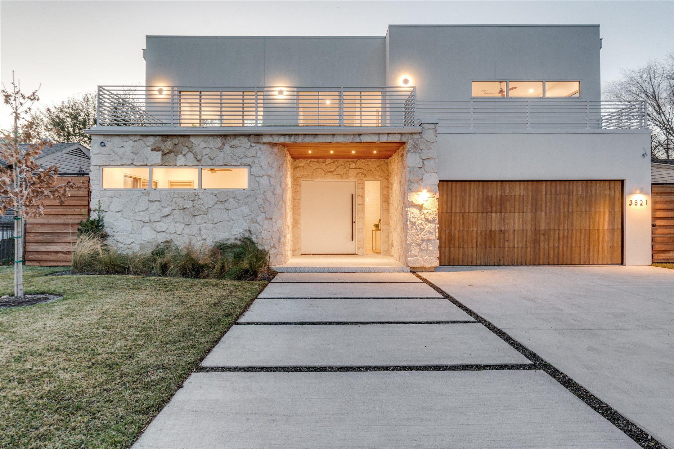 3821 Beechwood Lane Dallas TX 75220