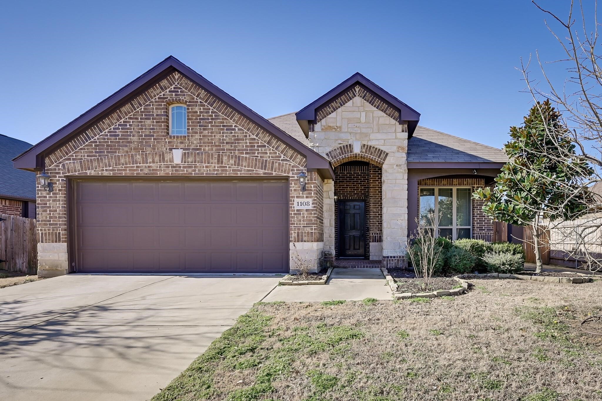 1108 Longhorn Aubrey TX 76227